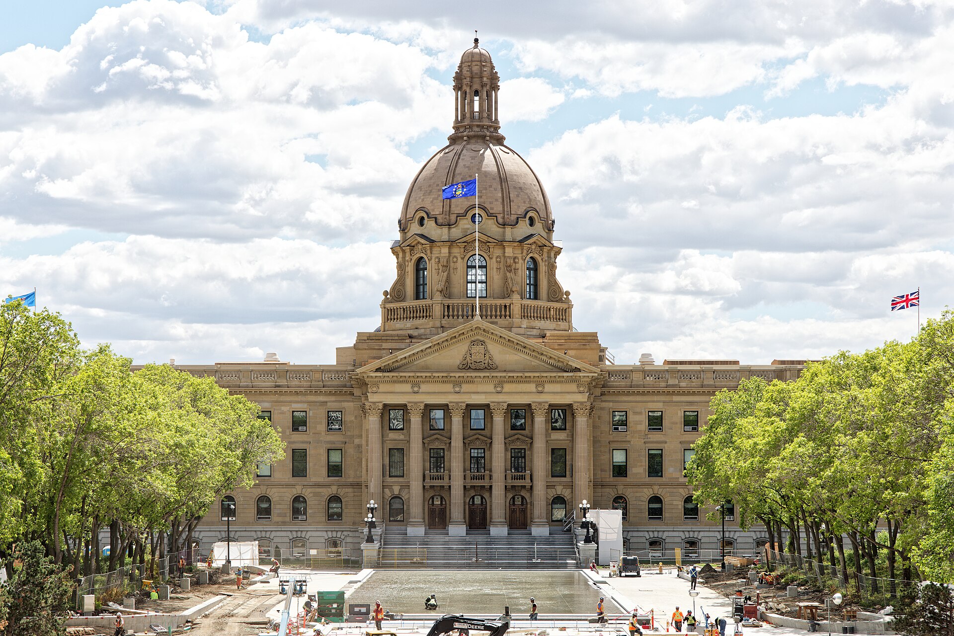 File:Alberta Legislature Building, June 7, 2024.jpg