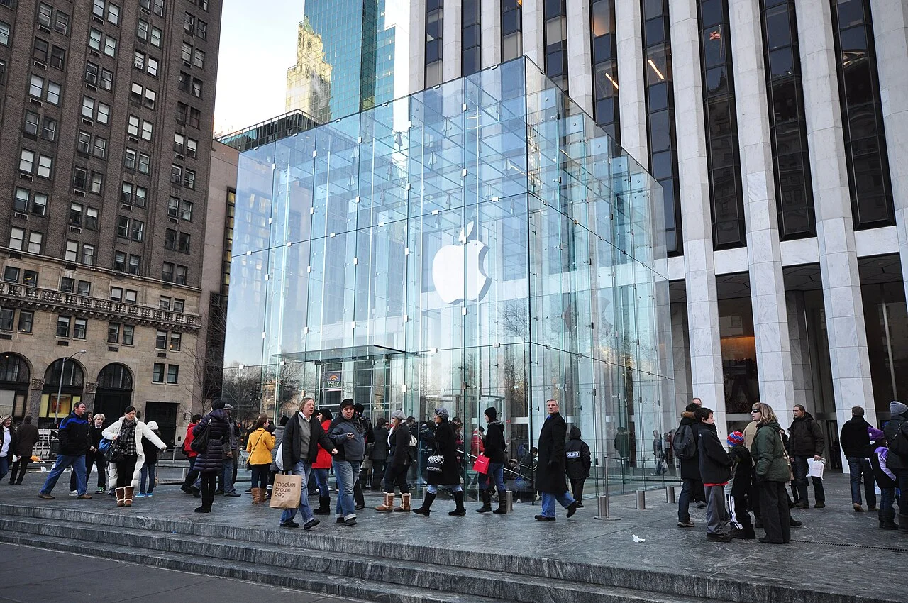 Related file image: Apple Store - Fifth Avenue