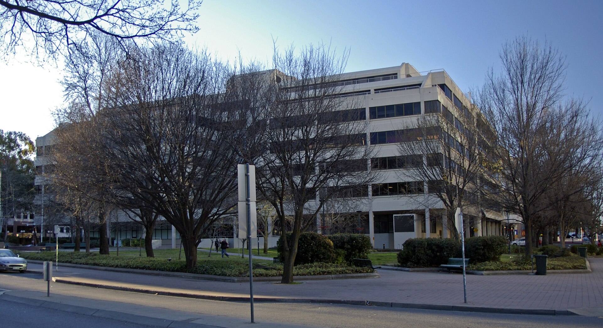 File:Australian Federal Police Headquarters.jpg