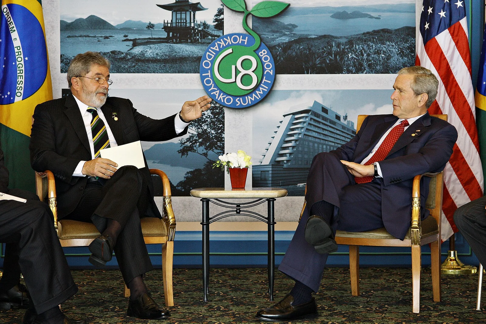 Related file image: Luiz Inácio Lula da Silva and George W. Bush 20080709