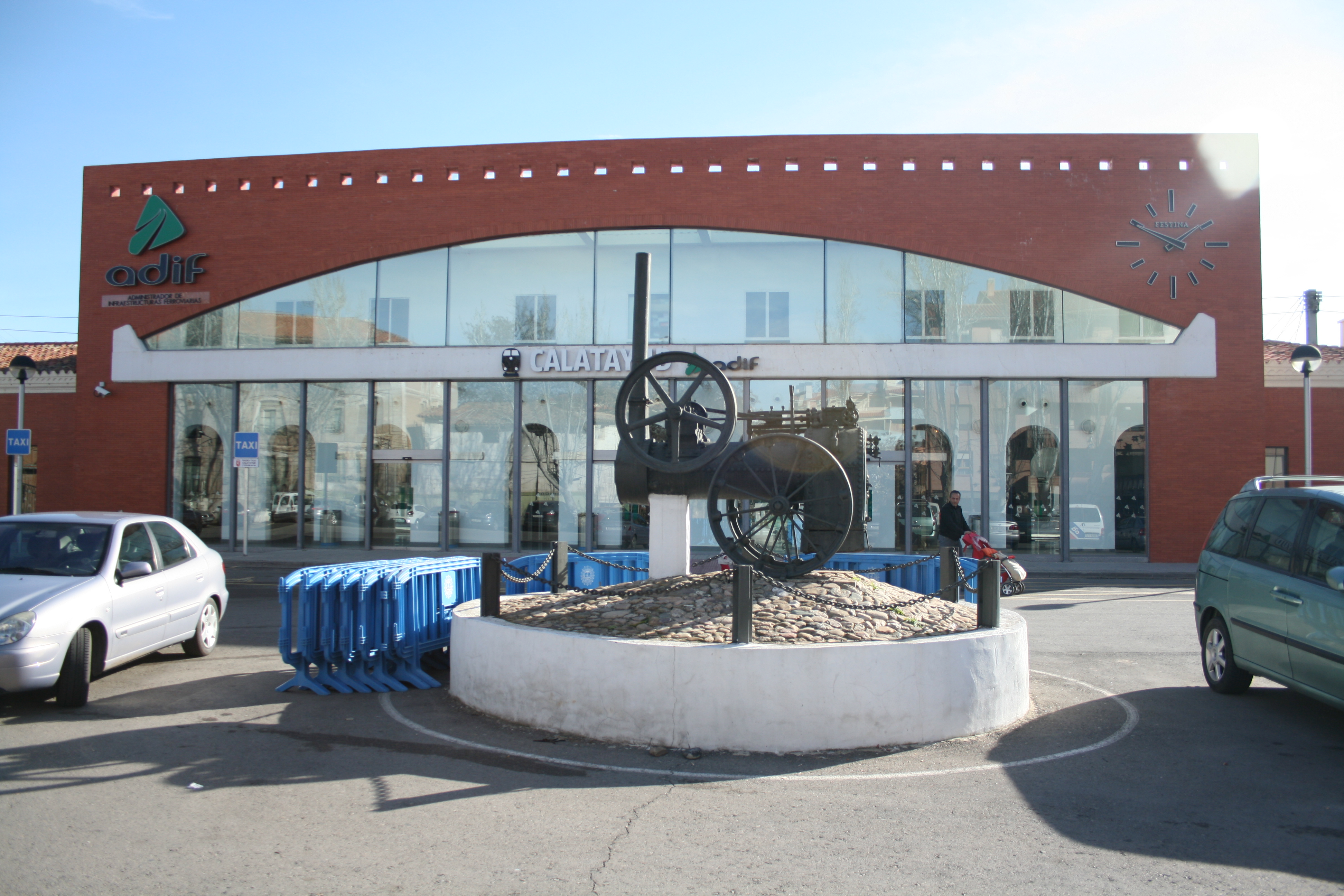 Estación de Renfe del AVE, Calatayud, España2