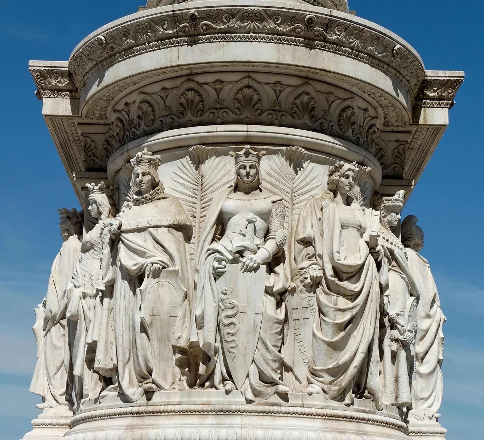 Related file image: Italian cities Vittoriano