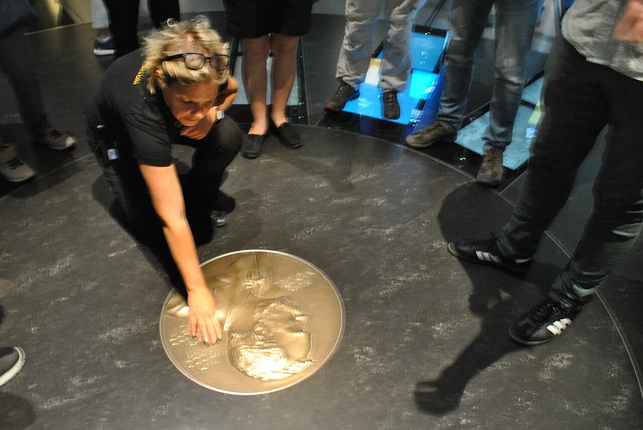 Related file image: Old Town Culture Crawl No 2, Nobel Prize Museum