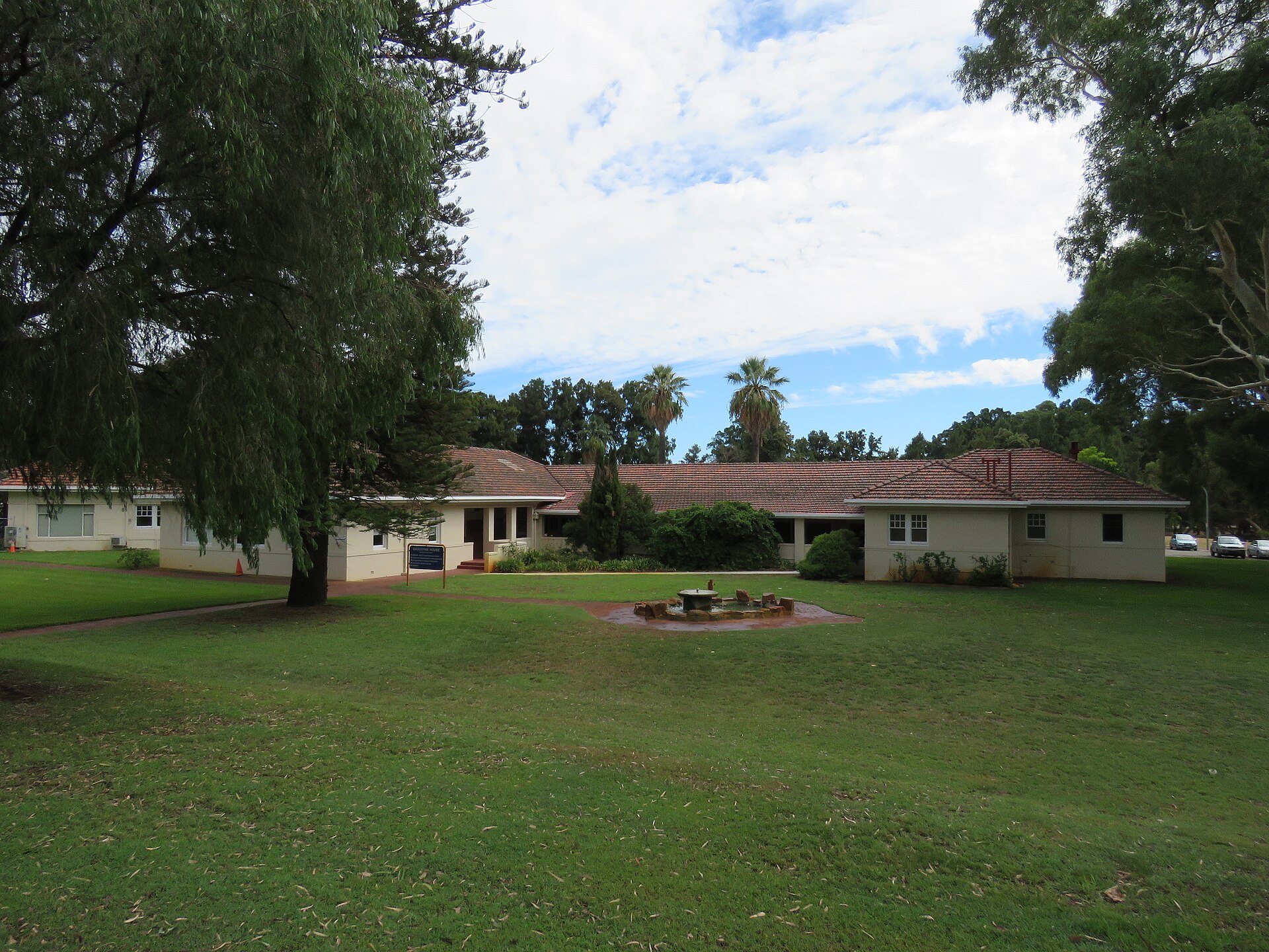 File:Graylands Hospital, March 2022 01.jpg