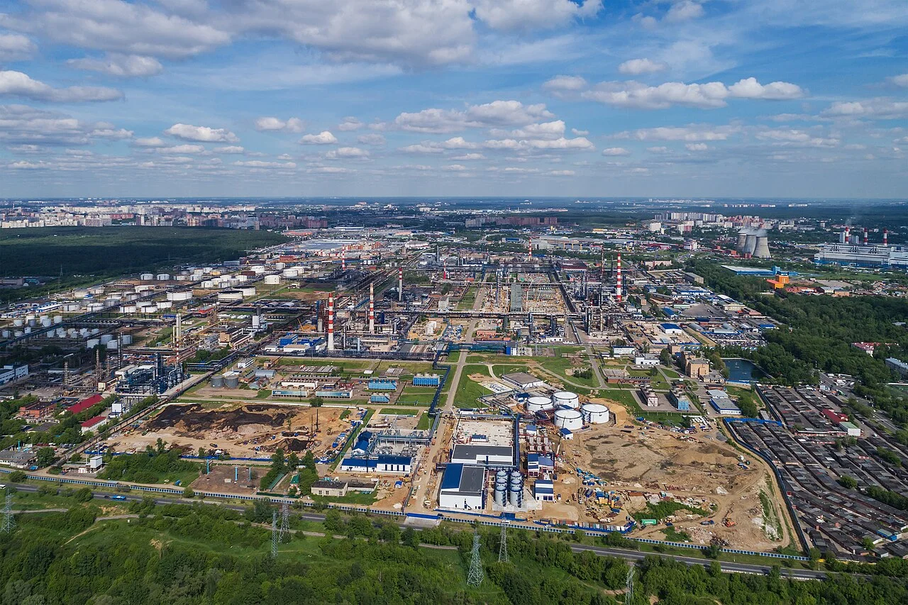 Related file image: Moscow 05-2017 img47 Refinery