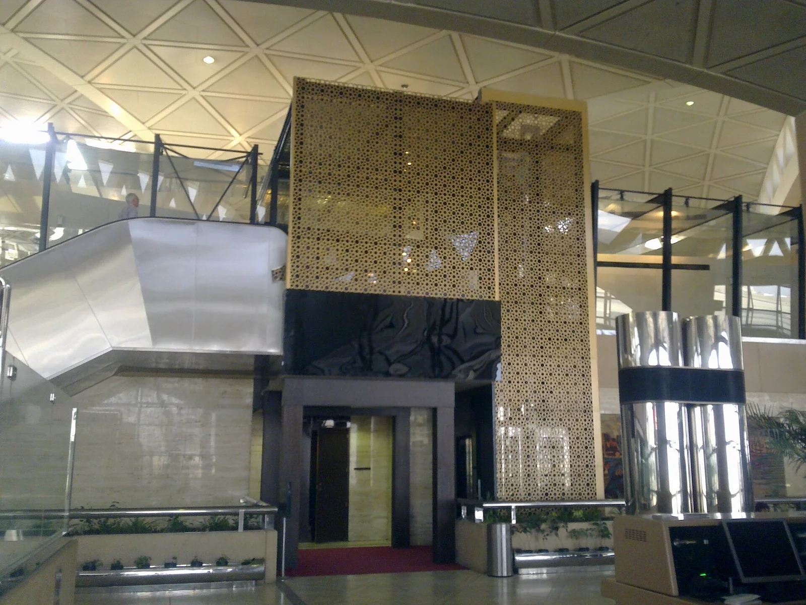 Related file image: King Khalid International Airport, Riyadh Saudi Arabia - panoramio (2)
