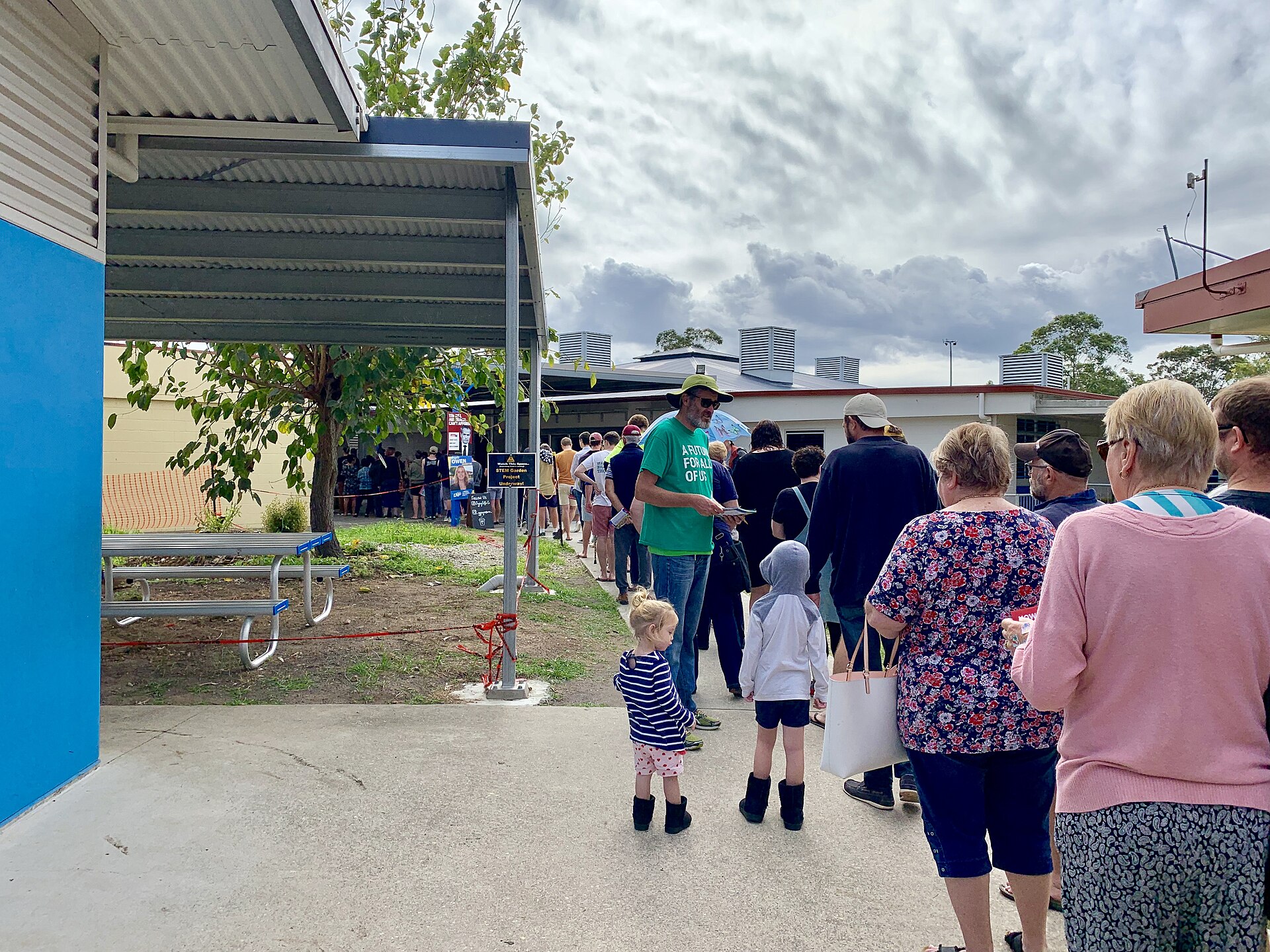 File:2019 Australian federal election at Corinda State School, Brisbane 01.jpg