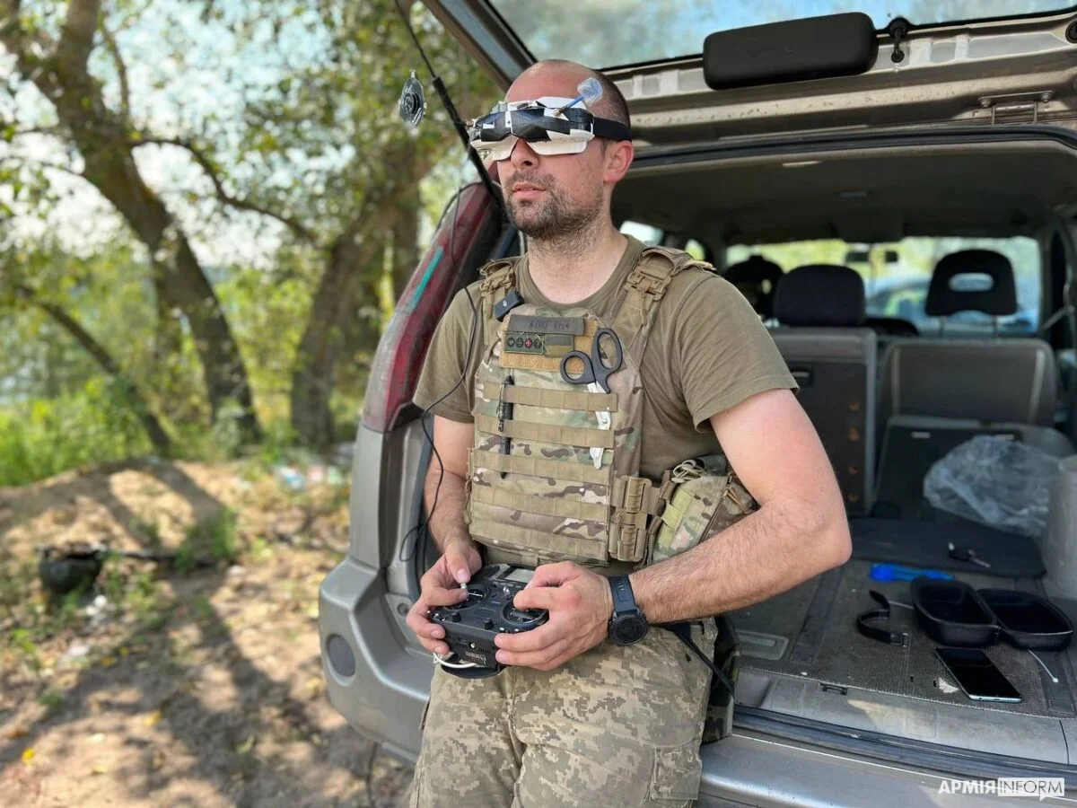 Related file image: UA military FPV drones 02